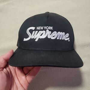Rare Supreme New York snap back
